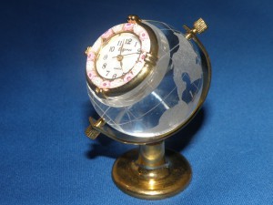 地球儀時計